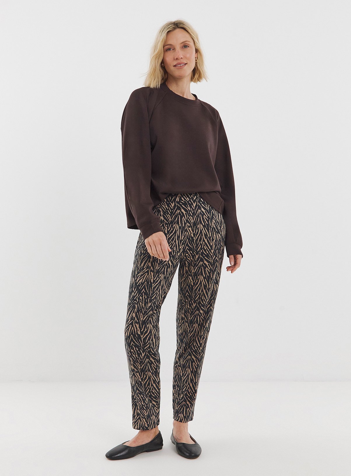 Black JD WILLIAMS Printed Jersey Tapered Leg