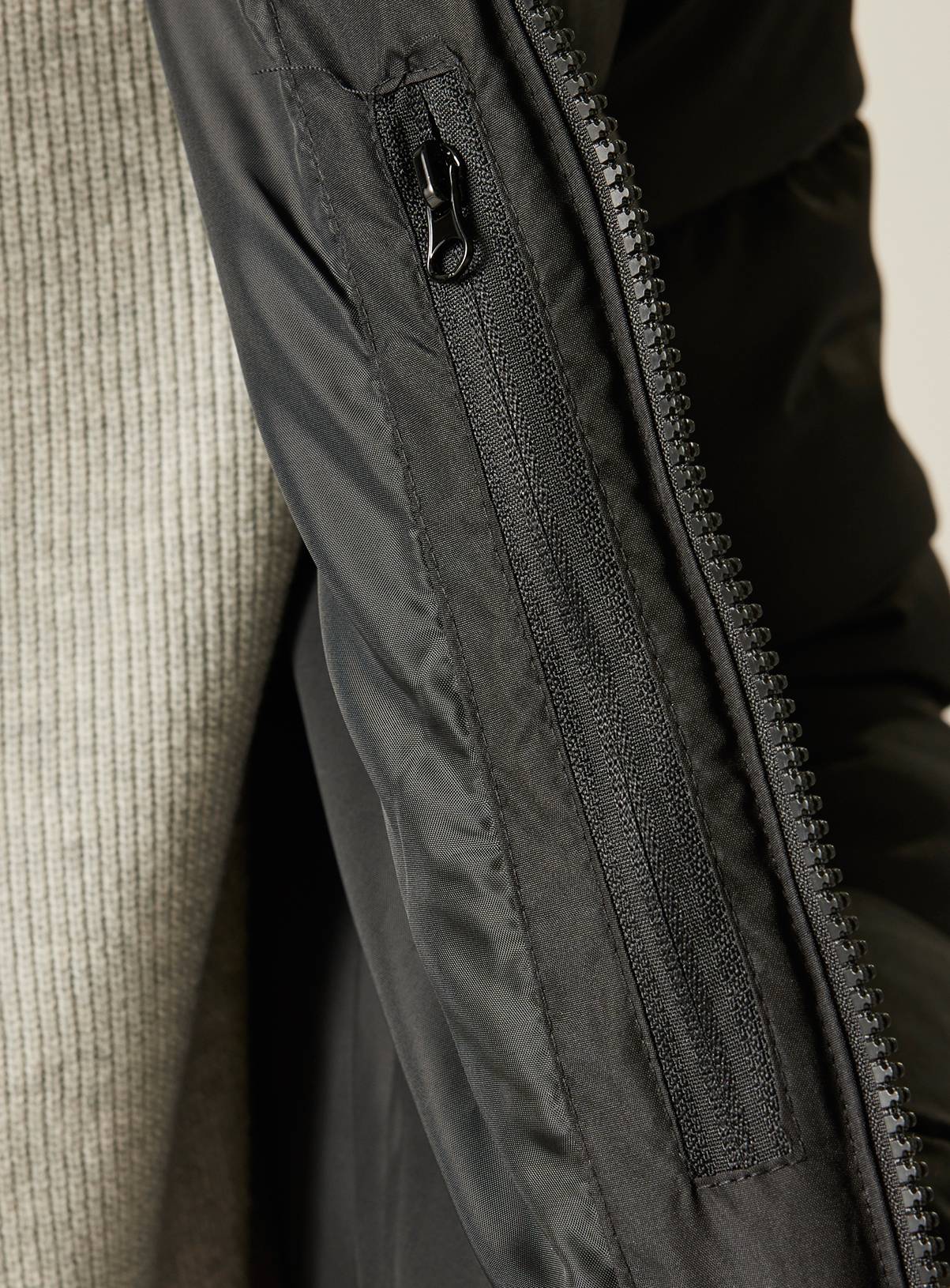 REGATTA Lakiver Padded Jacket Black XXL - Image 6