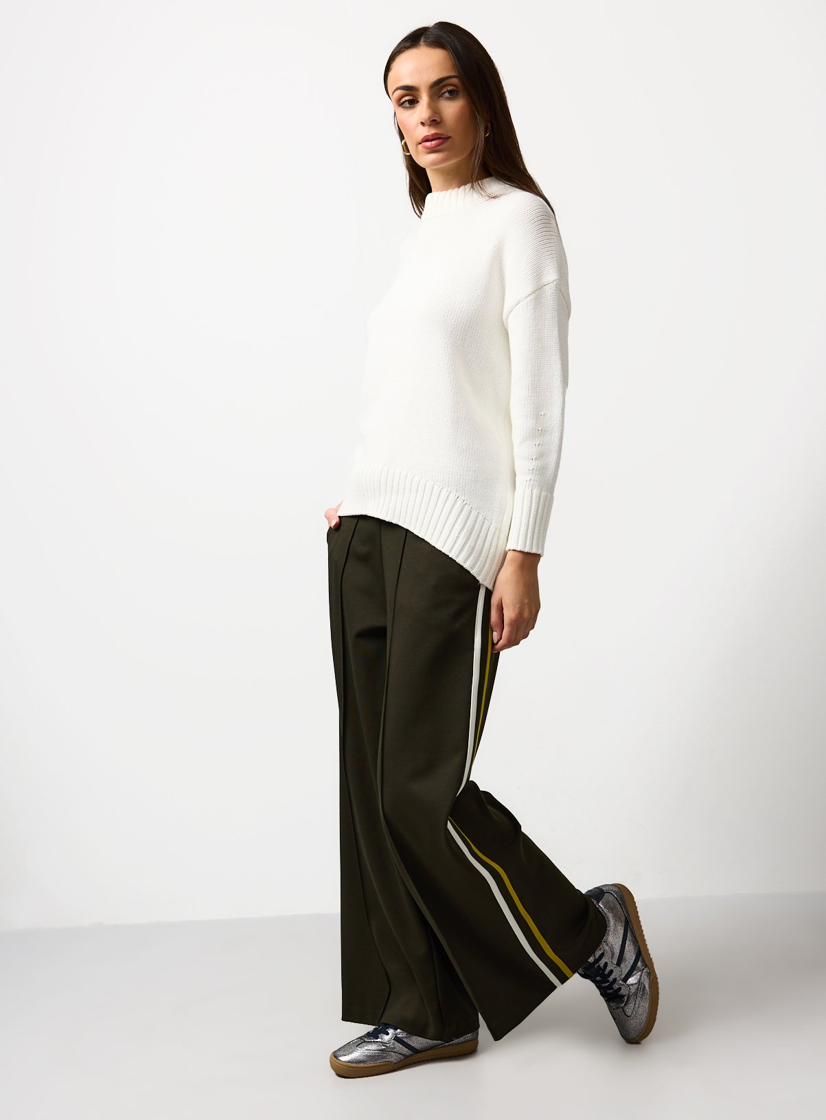 Cream Oversized Crew Neck Jumper XL - Image 2 thumbnail