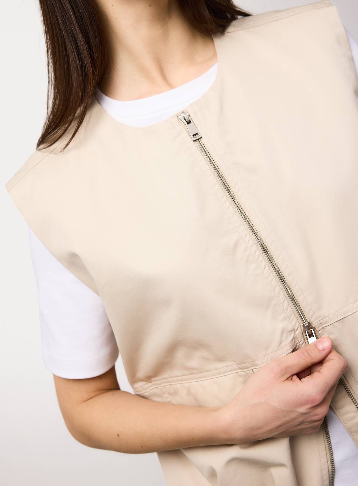 Stone Collarless Zip Gilet 10 - Image 3