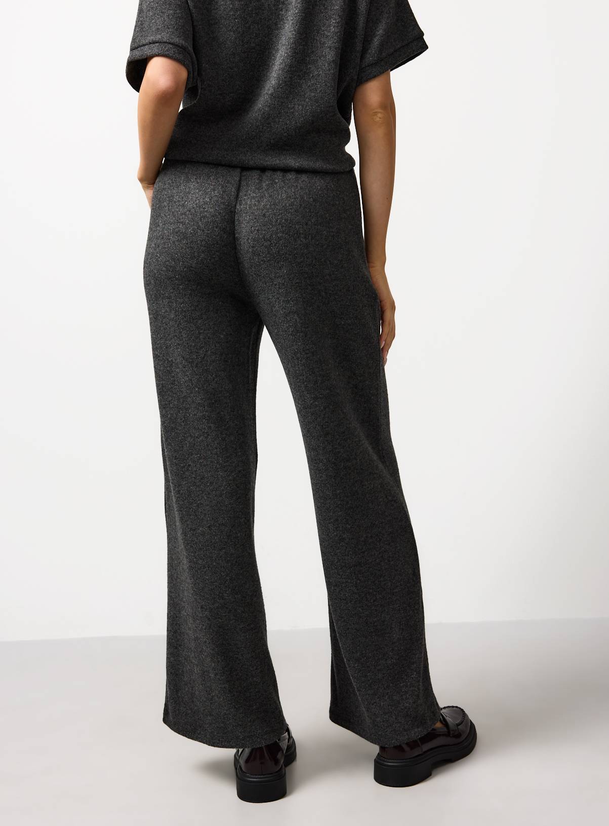 Grey Soft Touch Wide Leg Joggers S - Image 4