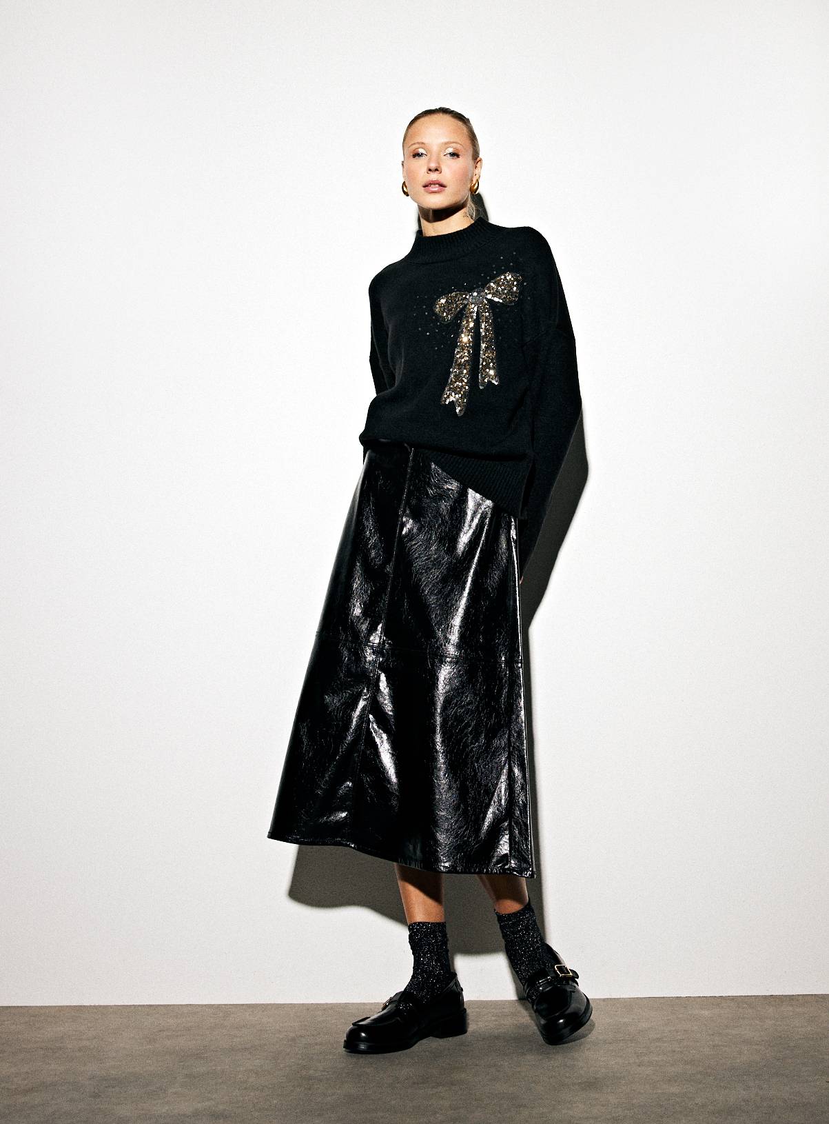 Black Scattered sequin Bow Jumper 8 - Image 2