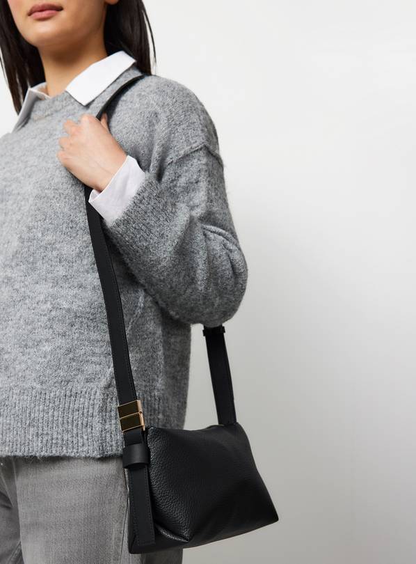 Black Minimal Crossbody Bag One Size