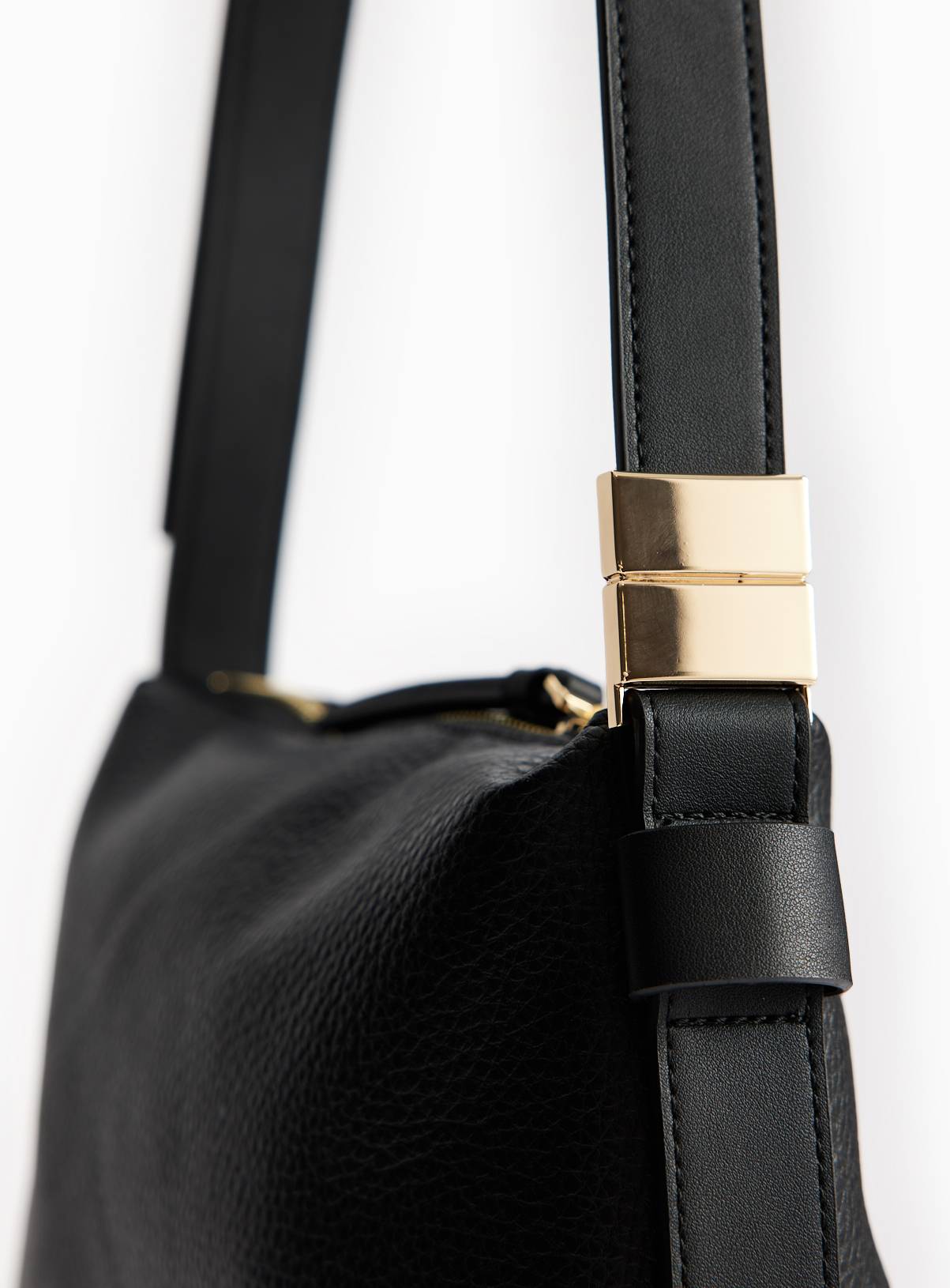 Black Minimal Crossbody Bag One Size - Image 2
