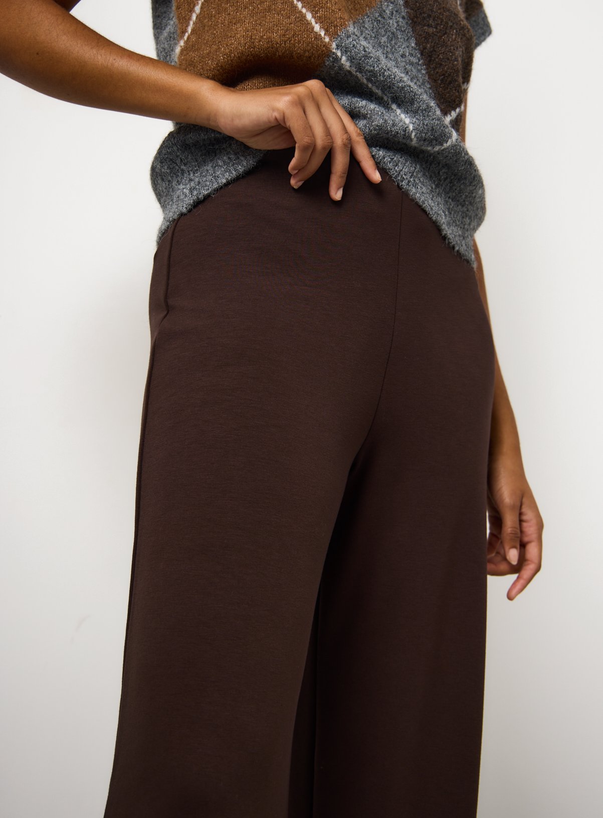 Brown Wide Leg Trousers 18 - Image 2 thumbnail