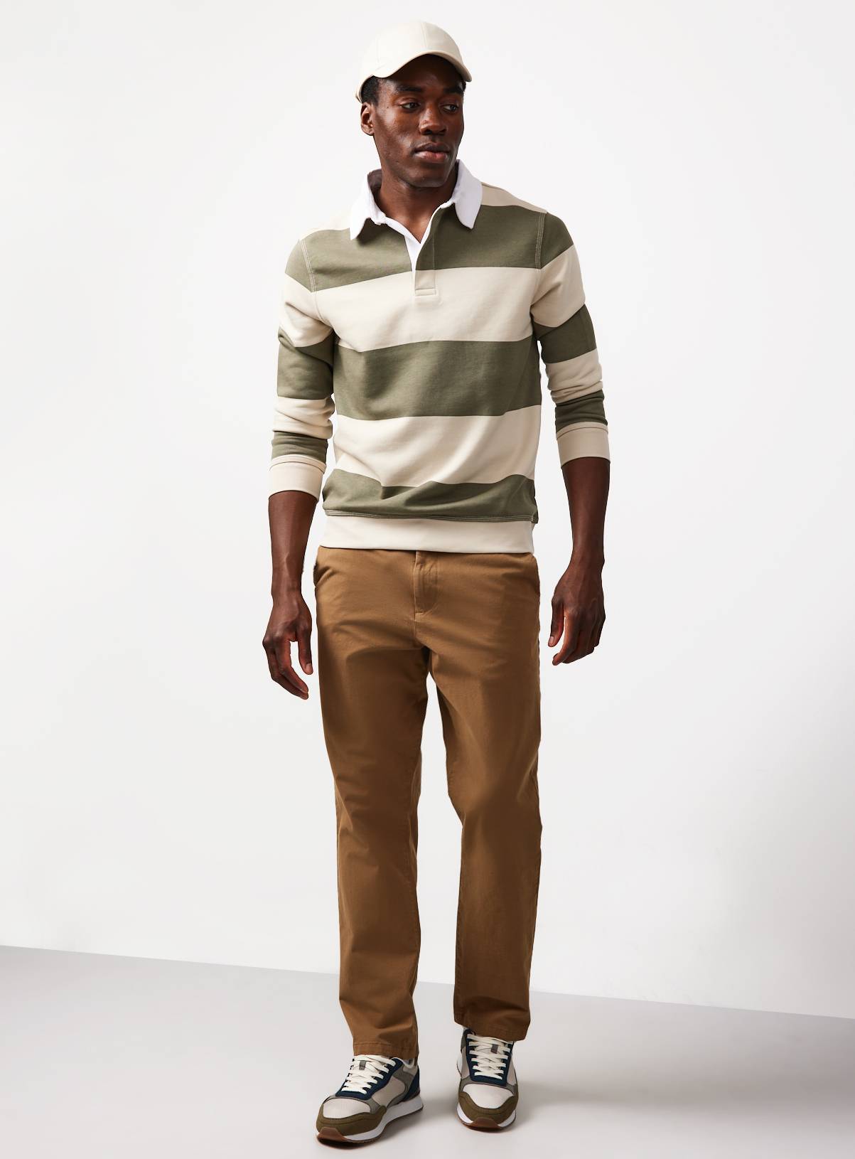 The Ultimate Chino Trousers 30R - Image 2