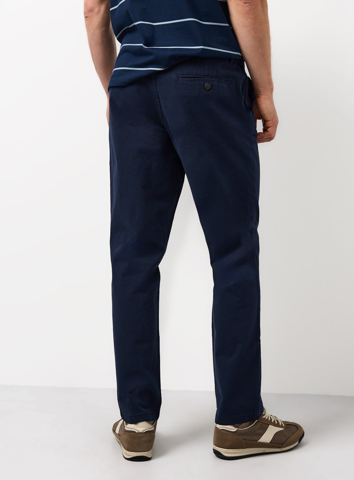 The Ultimate Chino Trousers 32L - Image 5 thumbnail