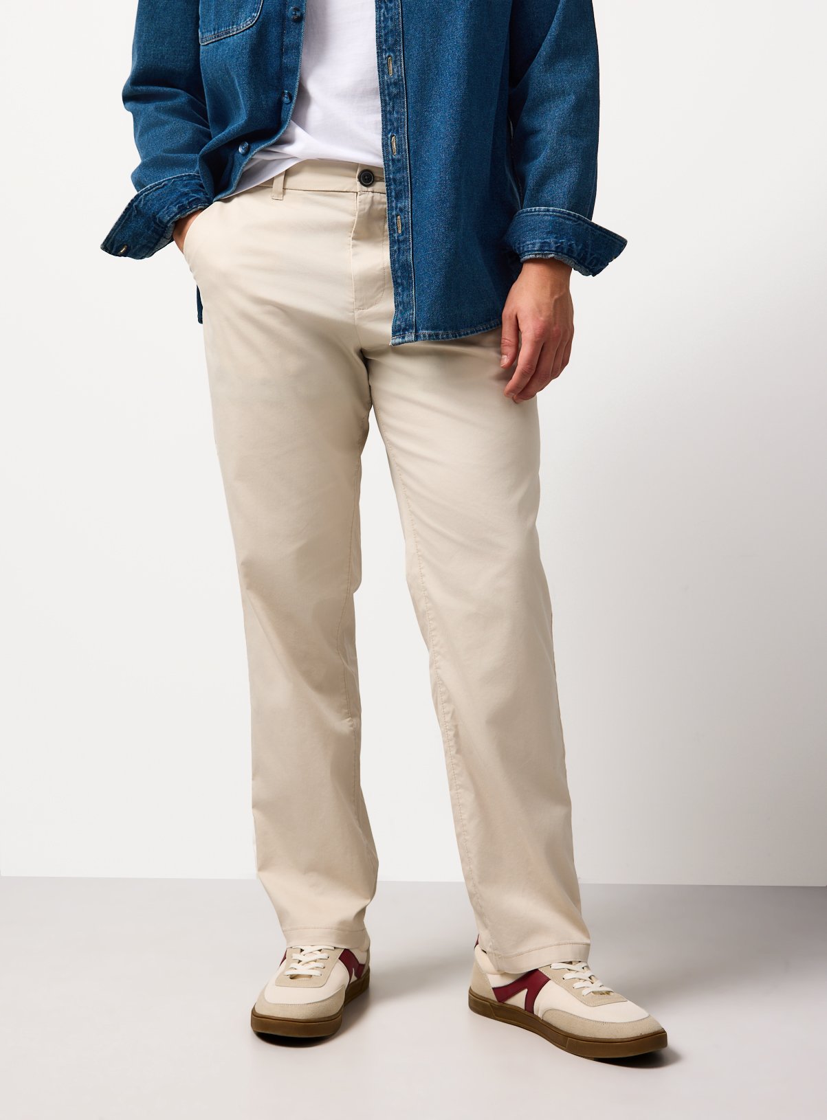 Cream Straight Leg Lightweight Chino Trousers 34L - Image 1 thumbnail