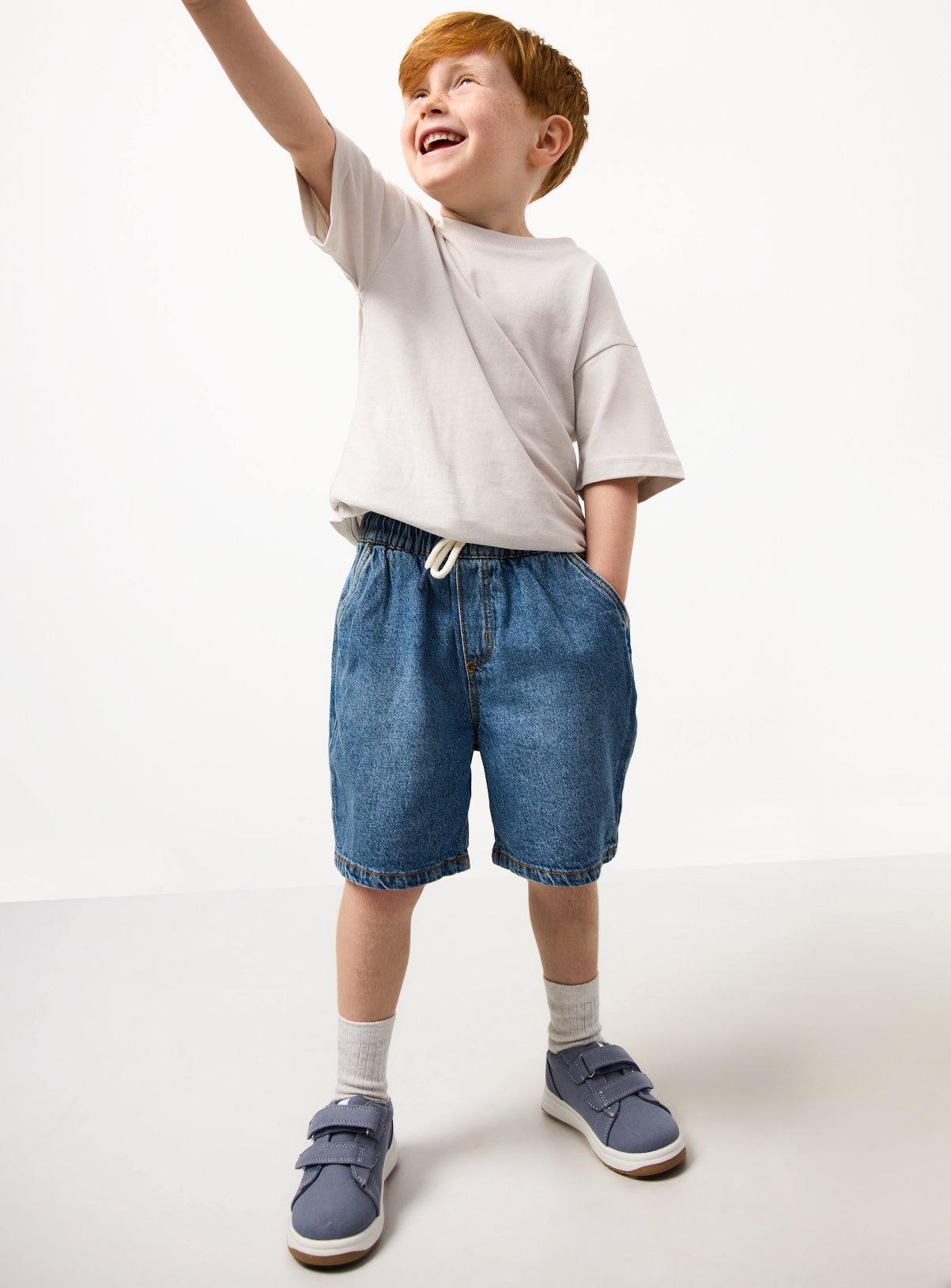 Black & Blue Denim Pull On Shorts 2 Pack 2-3 years - Image 2 thumbnail