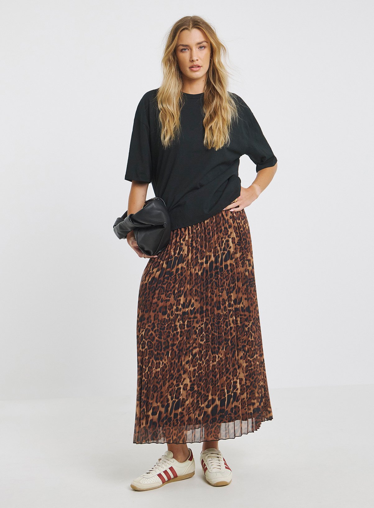 SIMPLY BE Chiffon Pleated Midaxi Skirt