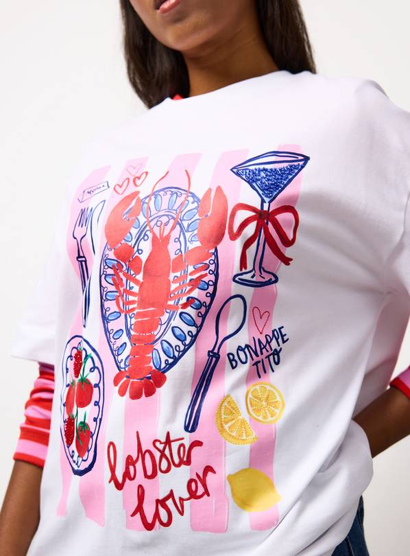 White Lobster Print Graphic T-Shirt M