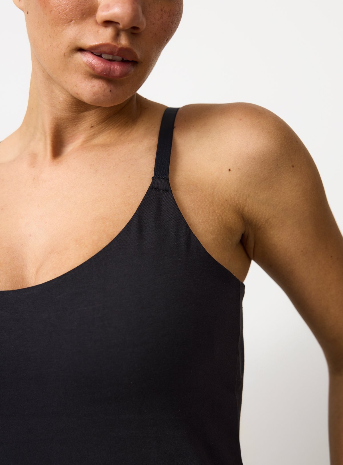 Cottonform™ Black Support Strappy Jersey Vest 12 - Image 2 thumbnail