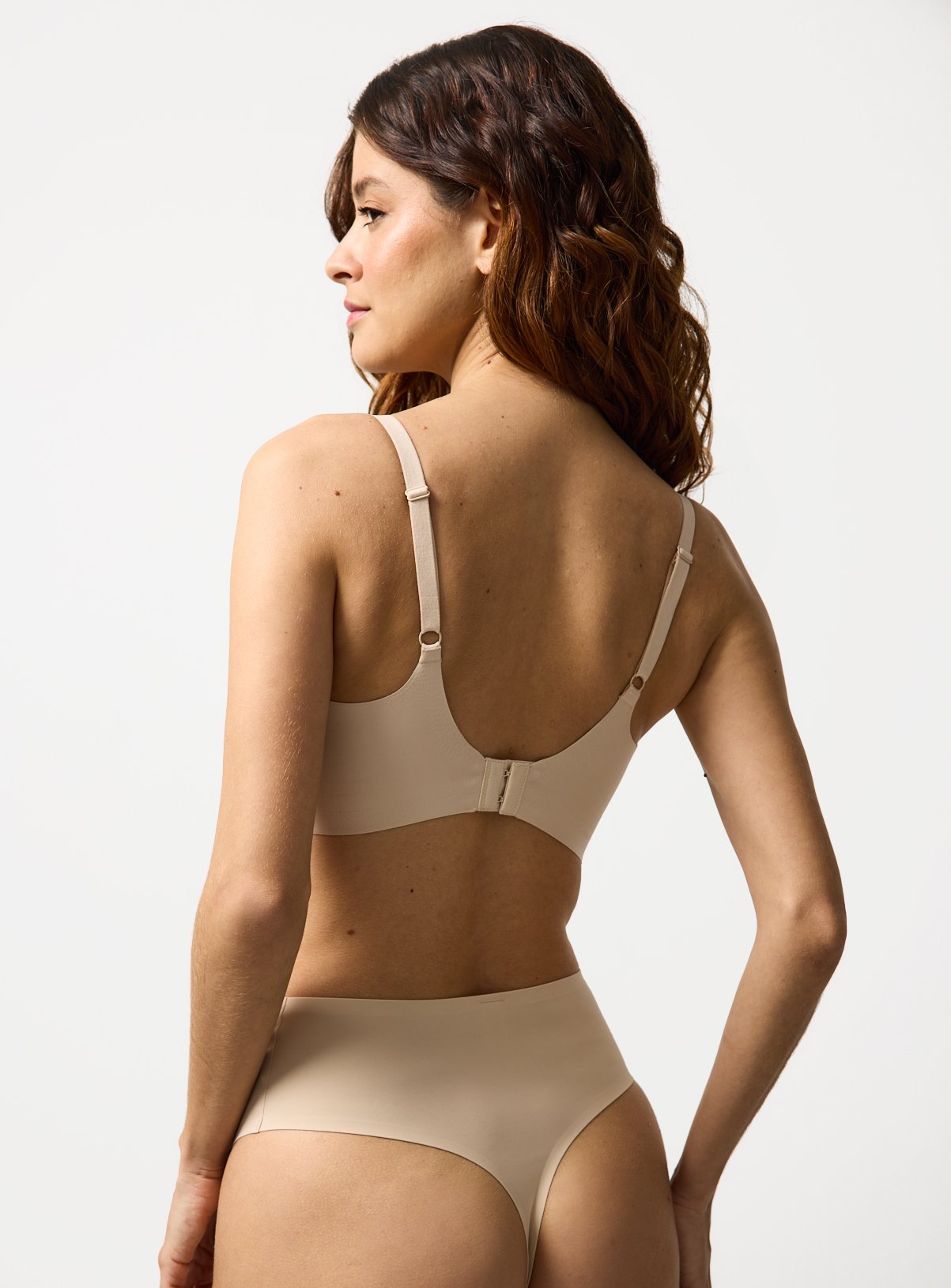Flexform™ Nude Bonded Scoop Neck Bralette XS - Image 5 thumbnail