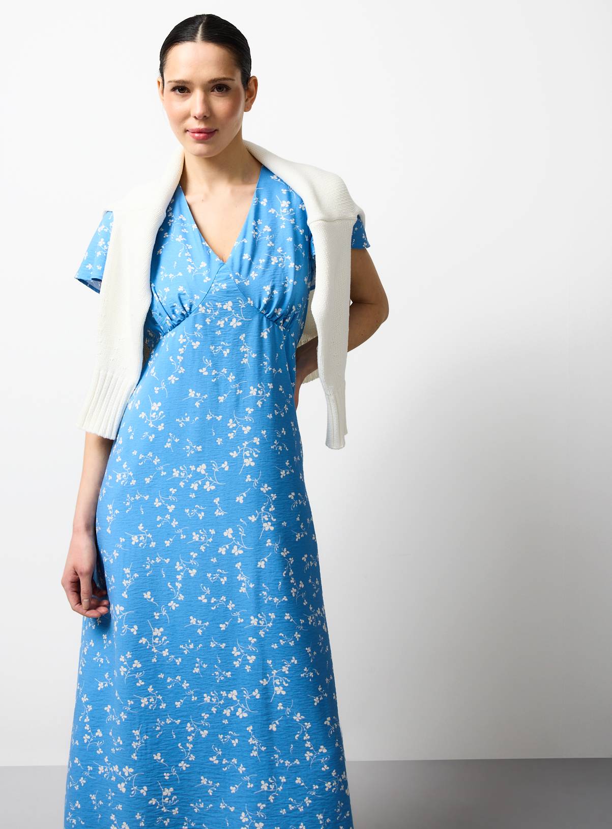 Blue Floral Print Midaxi Tea Dress 12 - Image 2