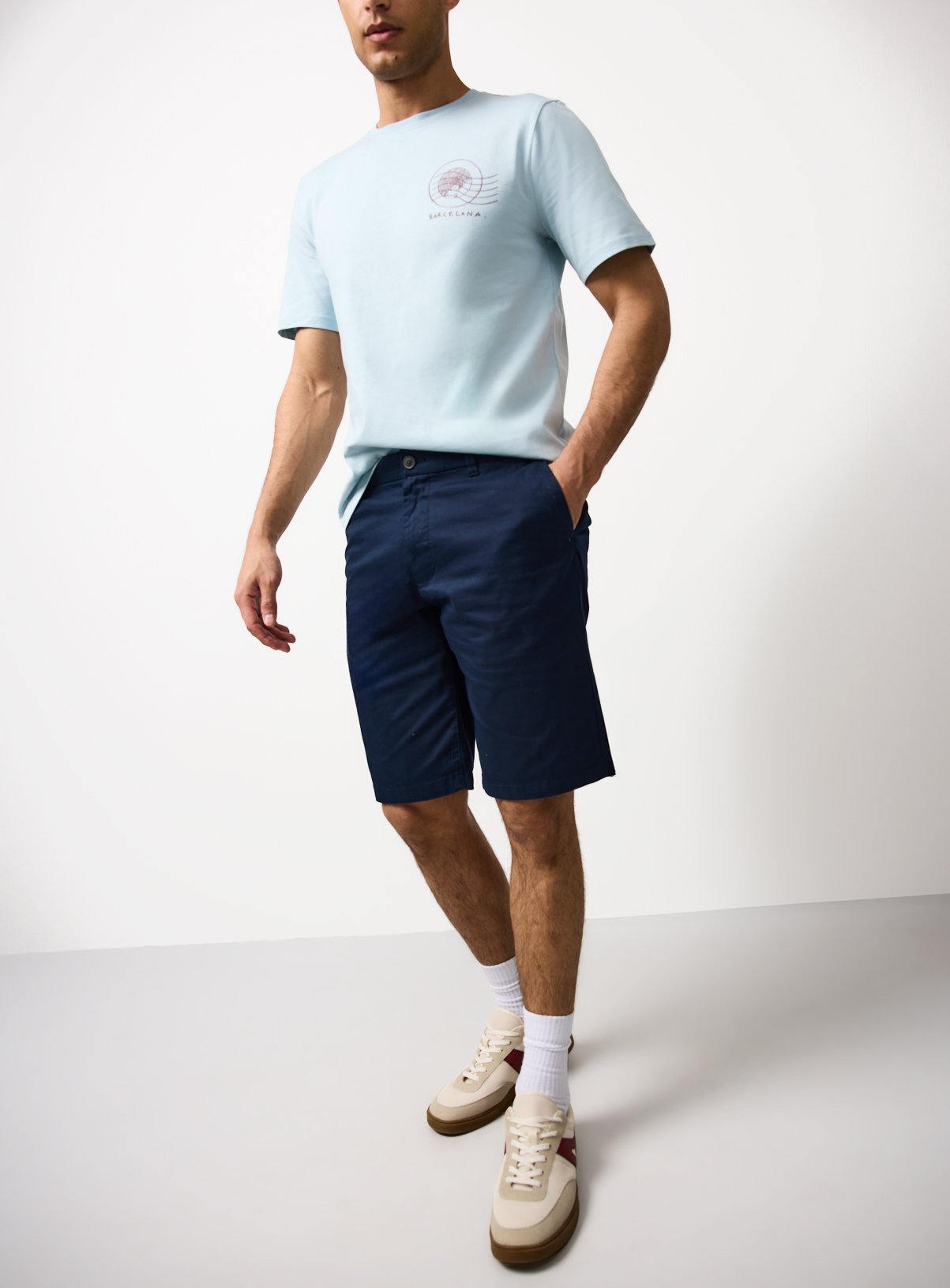 Navy Longer Length Lightweight Chino Shorts 44 - Image 1 thumbnail