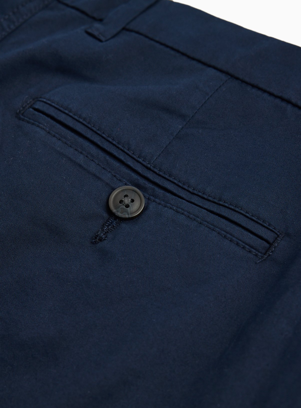 Navy Longer Length Lightweight Chino Shorts 44 - Image 4 thumbnail