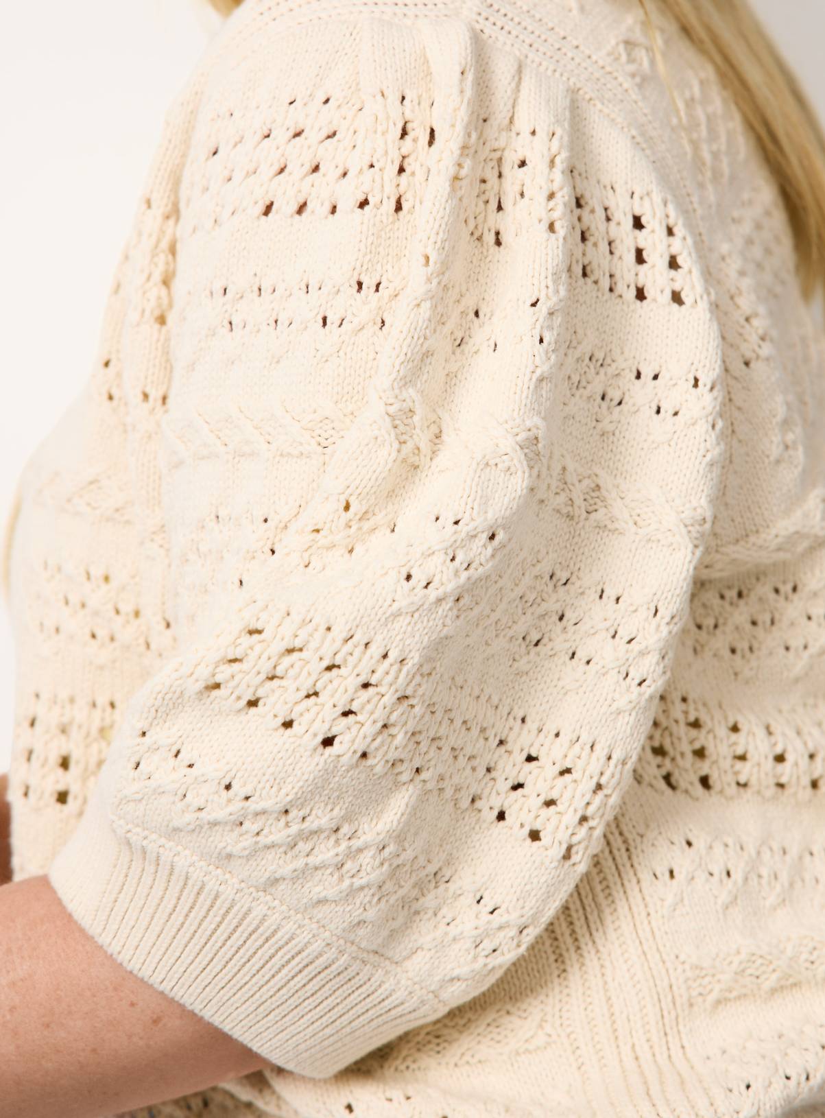 Neutral V Neck Pointelle Cardigan XL - Image 3