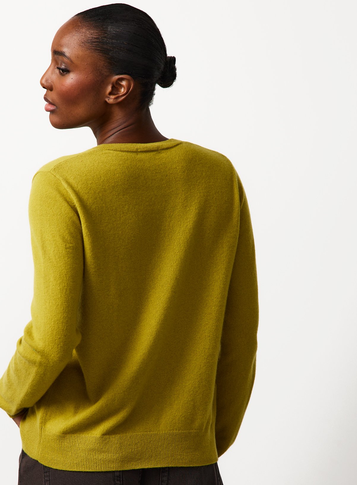 Green Premium Cashmere Crew Neck Cardigan 18 - Image 4 thumbnail