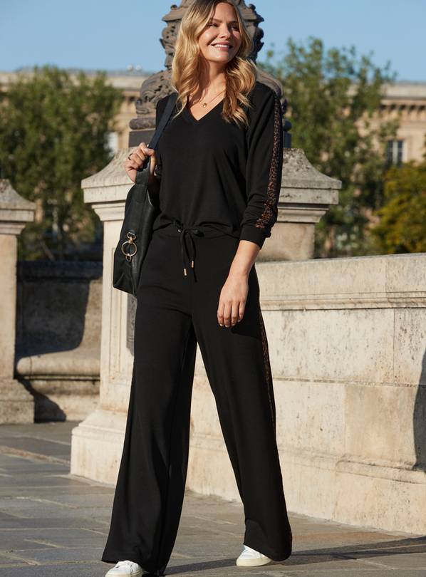 SOSANDAR Black Leopard Print Side Stripe Jumper 18
