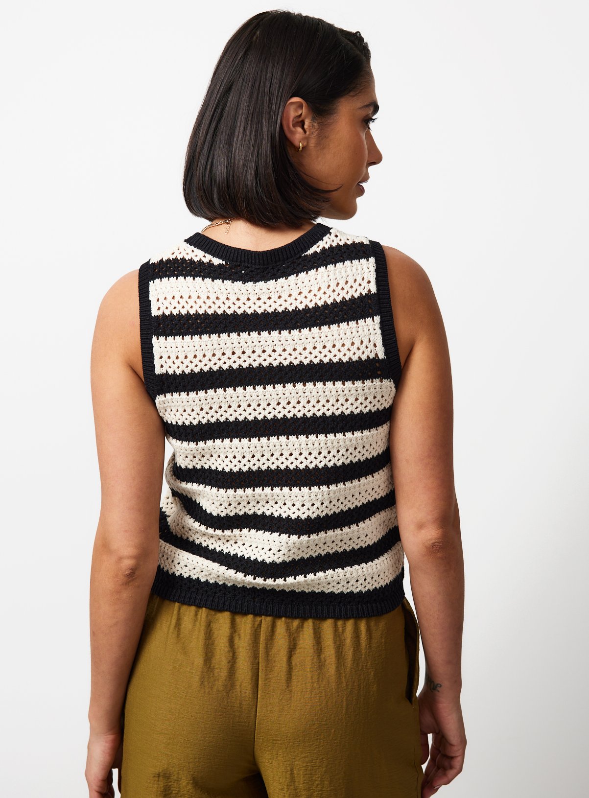Mono Stripe Airtex Cotton Knitted Vest S - Image 4 thumbnail