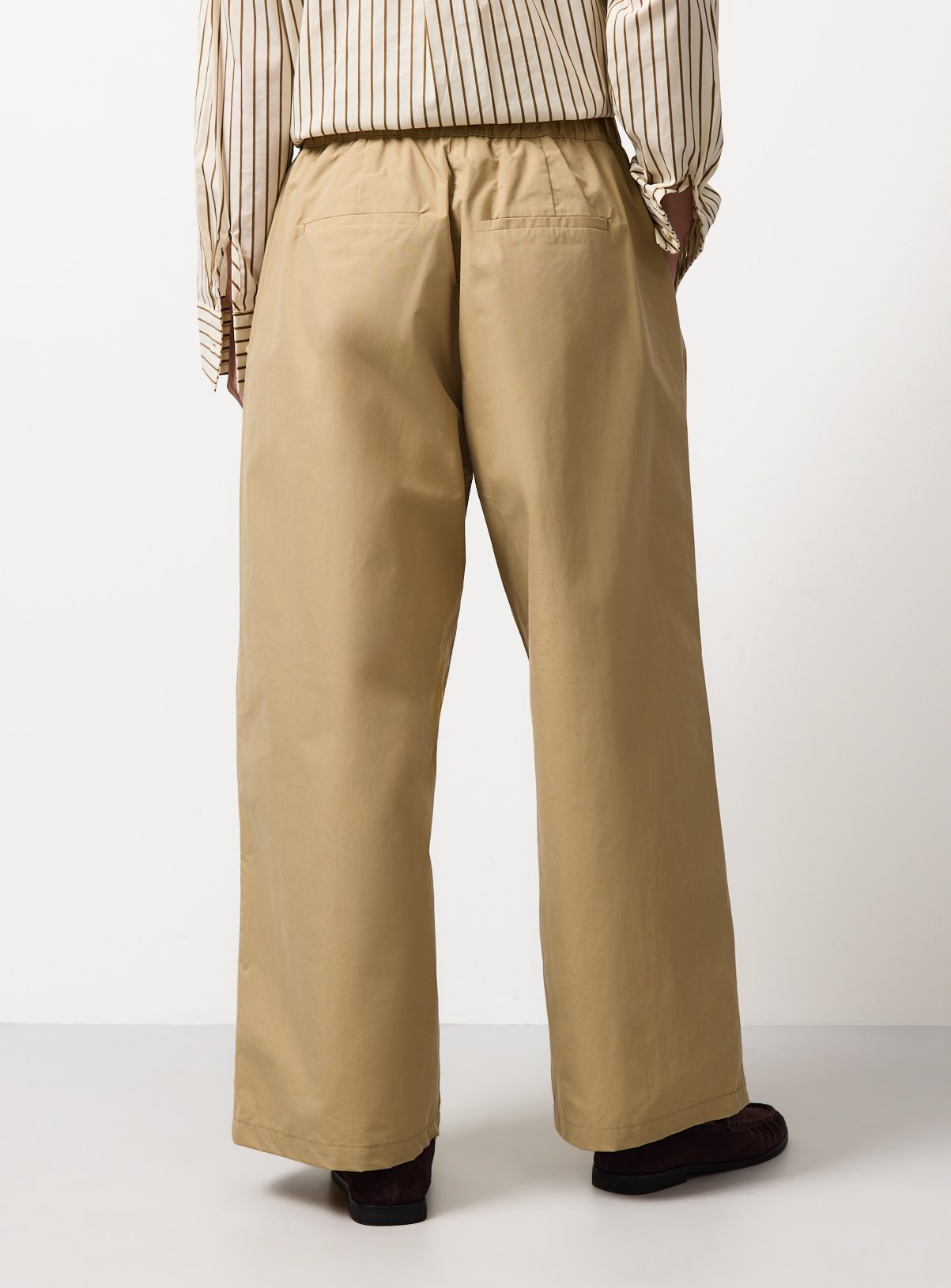 Neutral Pleated Wide Leg Trousers 12S - Image 4 thumbnail