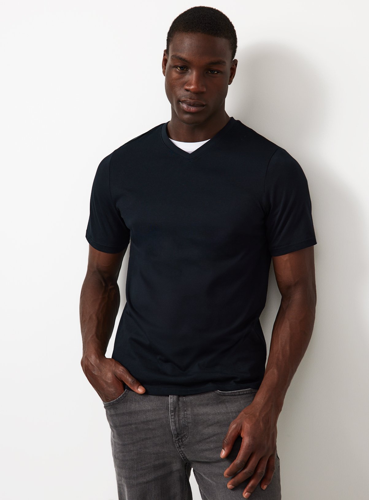 Black Regular V Neck T-Shirts 3 Pack XXXL - Image 2 thumbnail