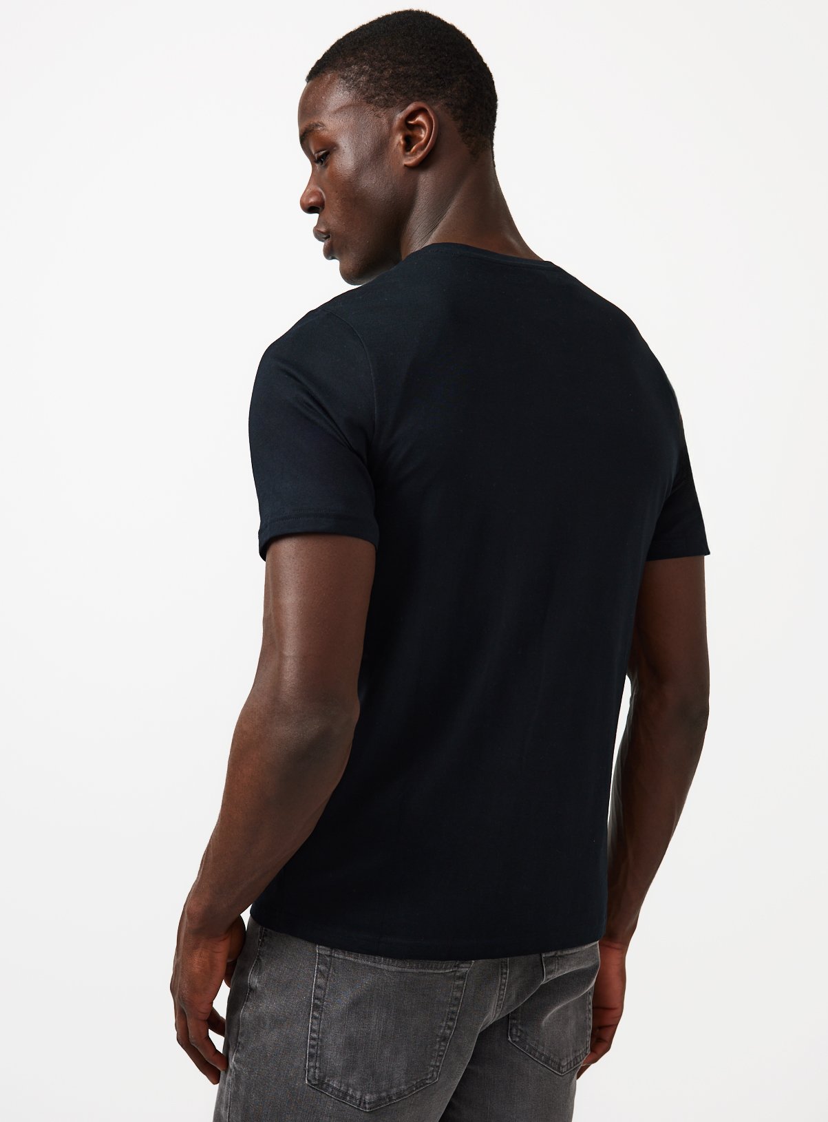 Black Regular V Neck T-Shirts 3 Pack XXXL - Image 4 thumbnail