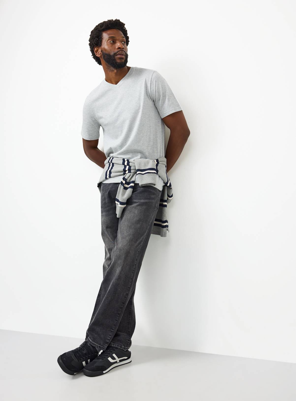 Grey V Neck Core T-Shirts 3 Pack XXXL - Image 3