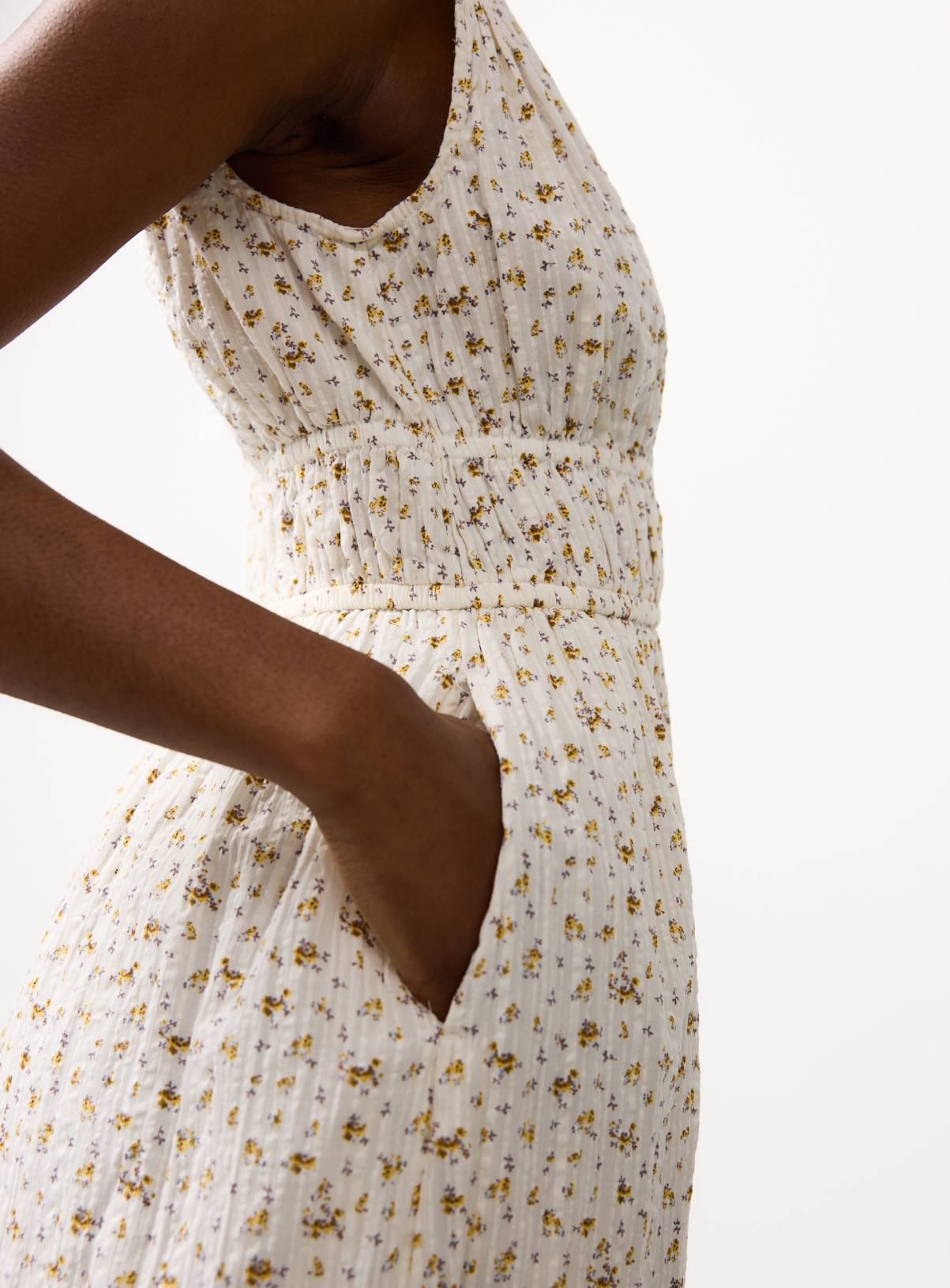 Cream Floral Print Shirred Midaxi Dress 22 - Image 2