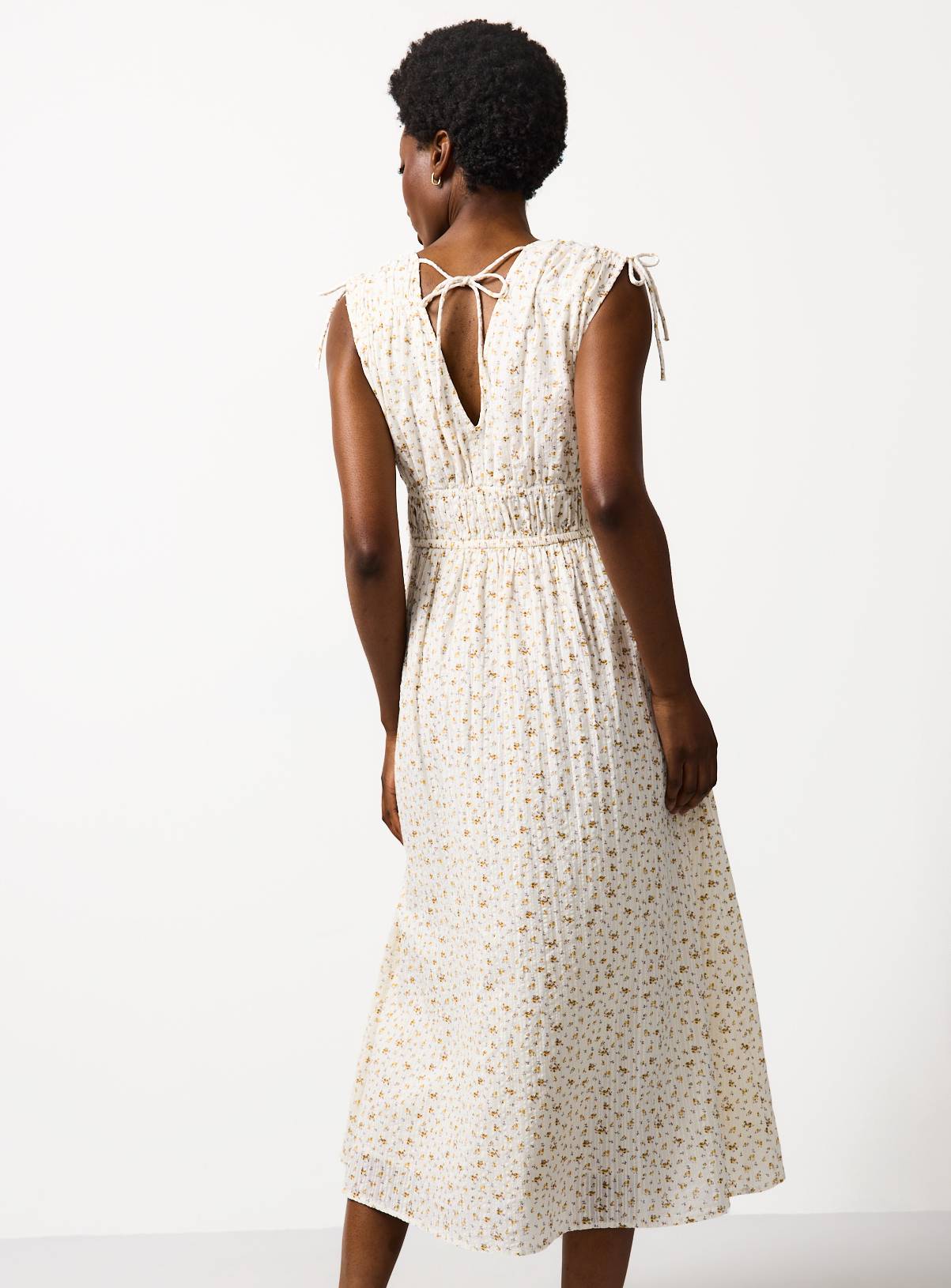 Cream Floral Print Shirred Midaxi Dress 22 - Image 4
