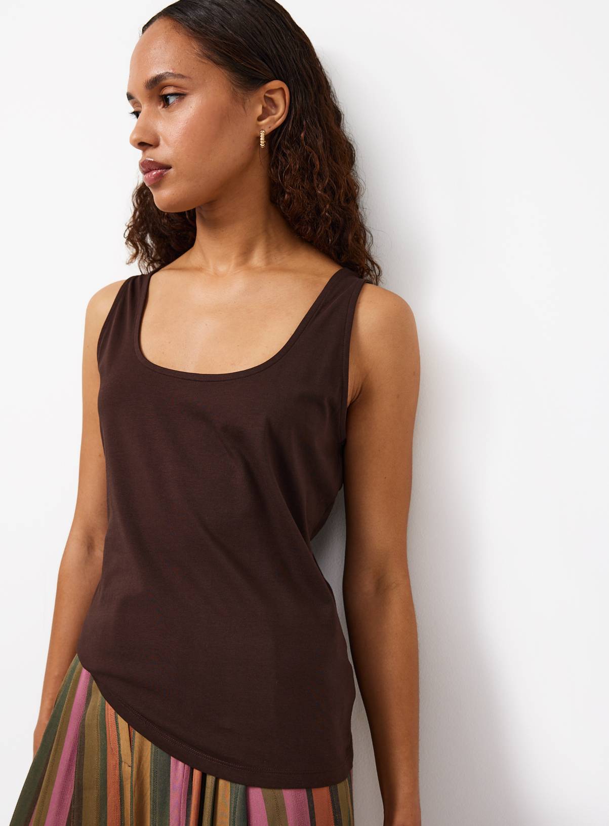Brown Square Neckline Vest 20 - Image 1