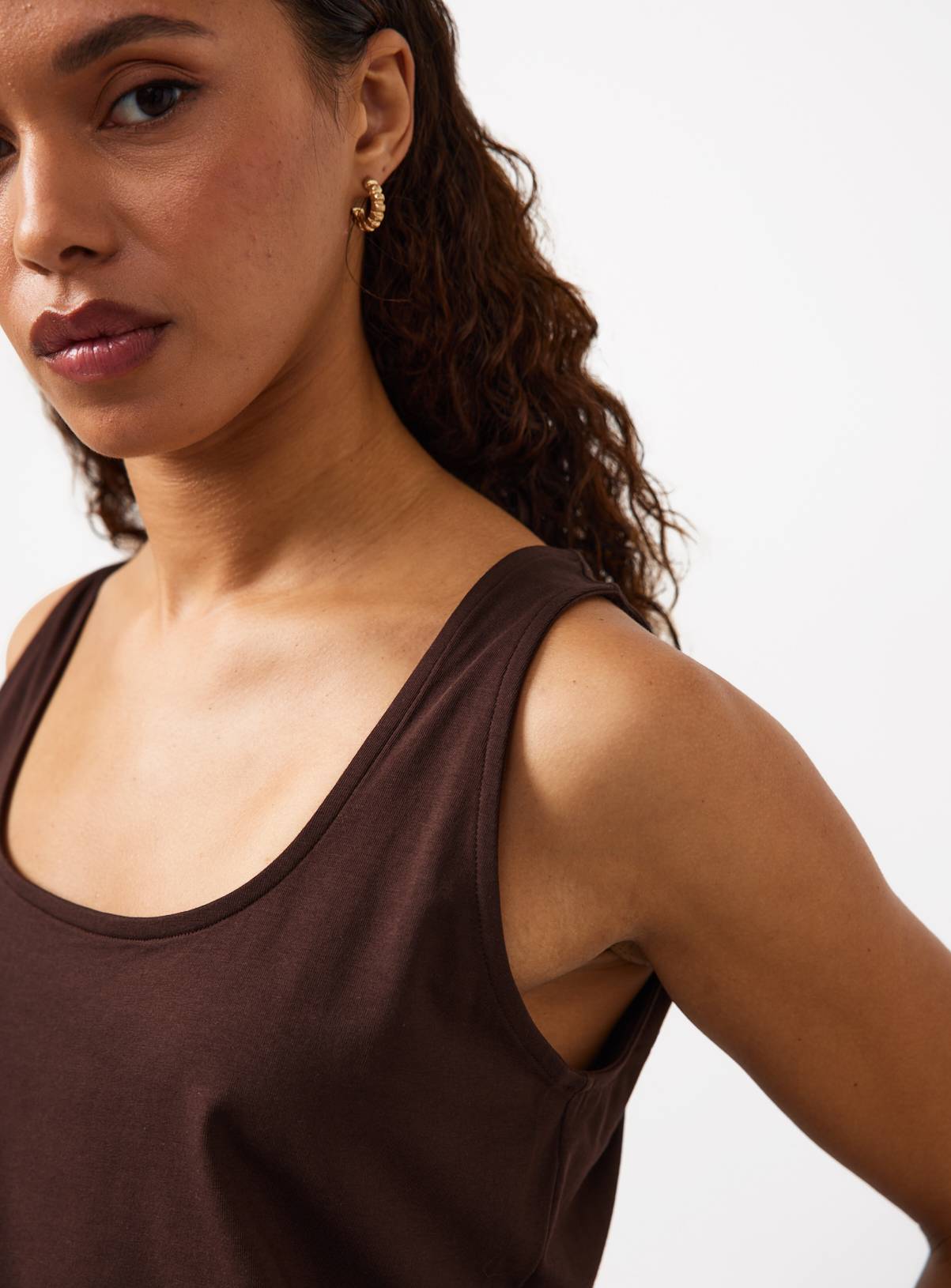Brown Square Neckline Vest 20 - Image 3