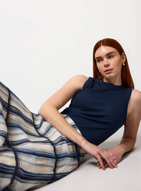 Navy Ribbed Classic Vest 6