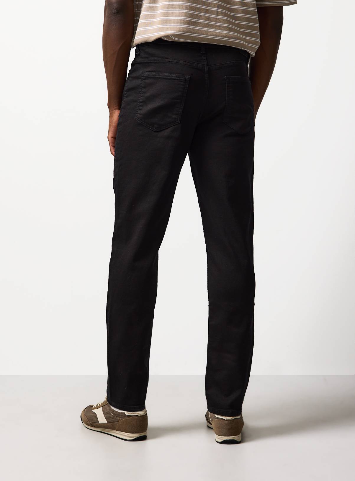 Black Ultimate Comfort Slim Fit Jeans 30R - Image 5