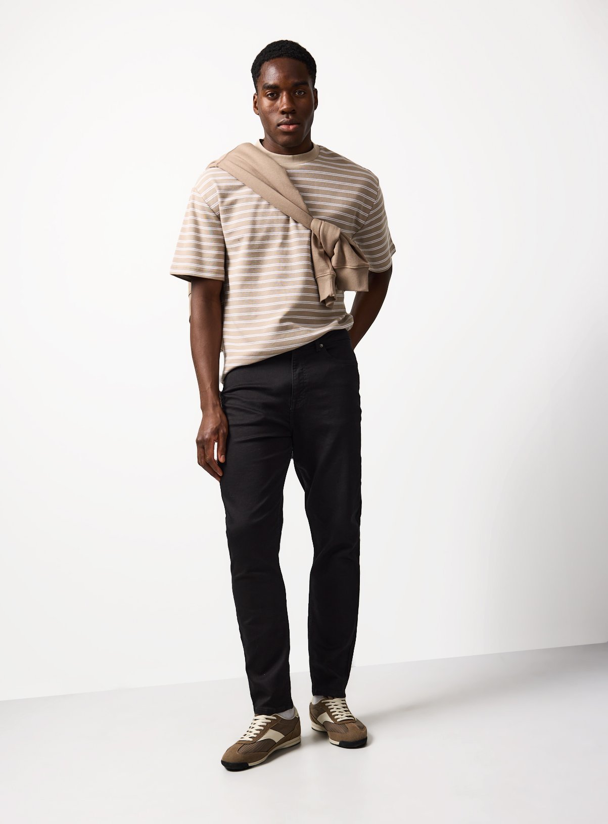 Black Ultimate Comfort Slim Fit Jeans 44R - Image 1 thumbnail