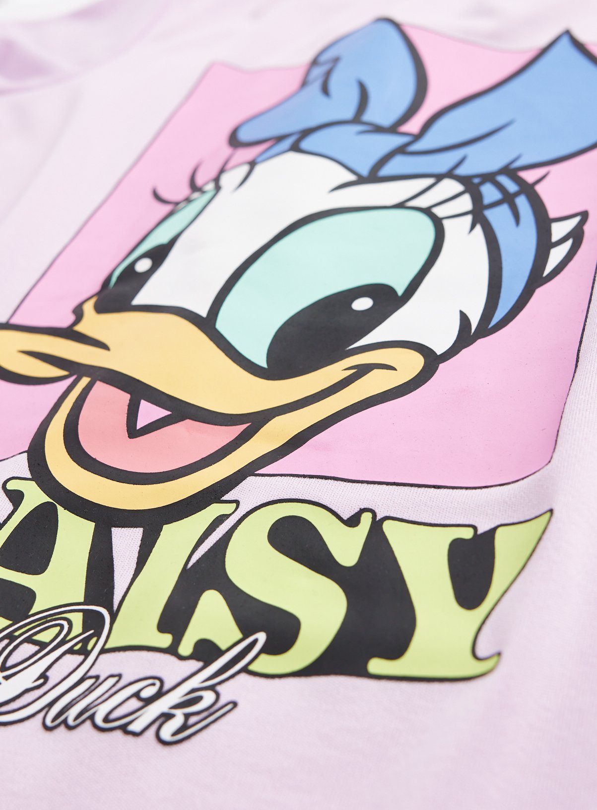 Lilac Disney Daisy Graphic Sleep Tee 8-9 years - Image 2 thumbnail