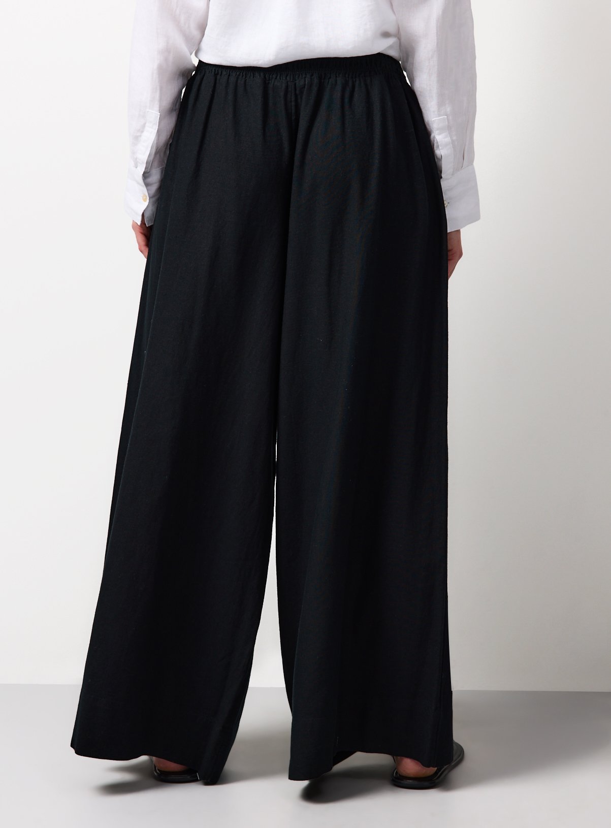 Black Linen Blend Wide Leg Trousers 20 - Image 4 thumbnail