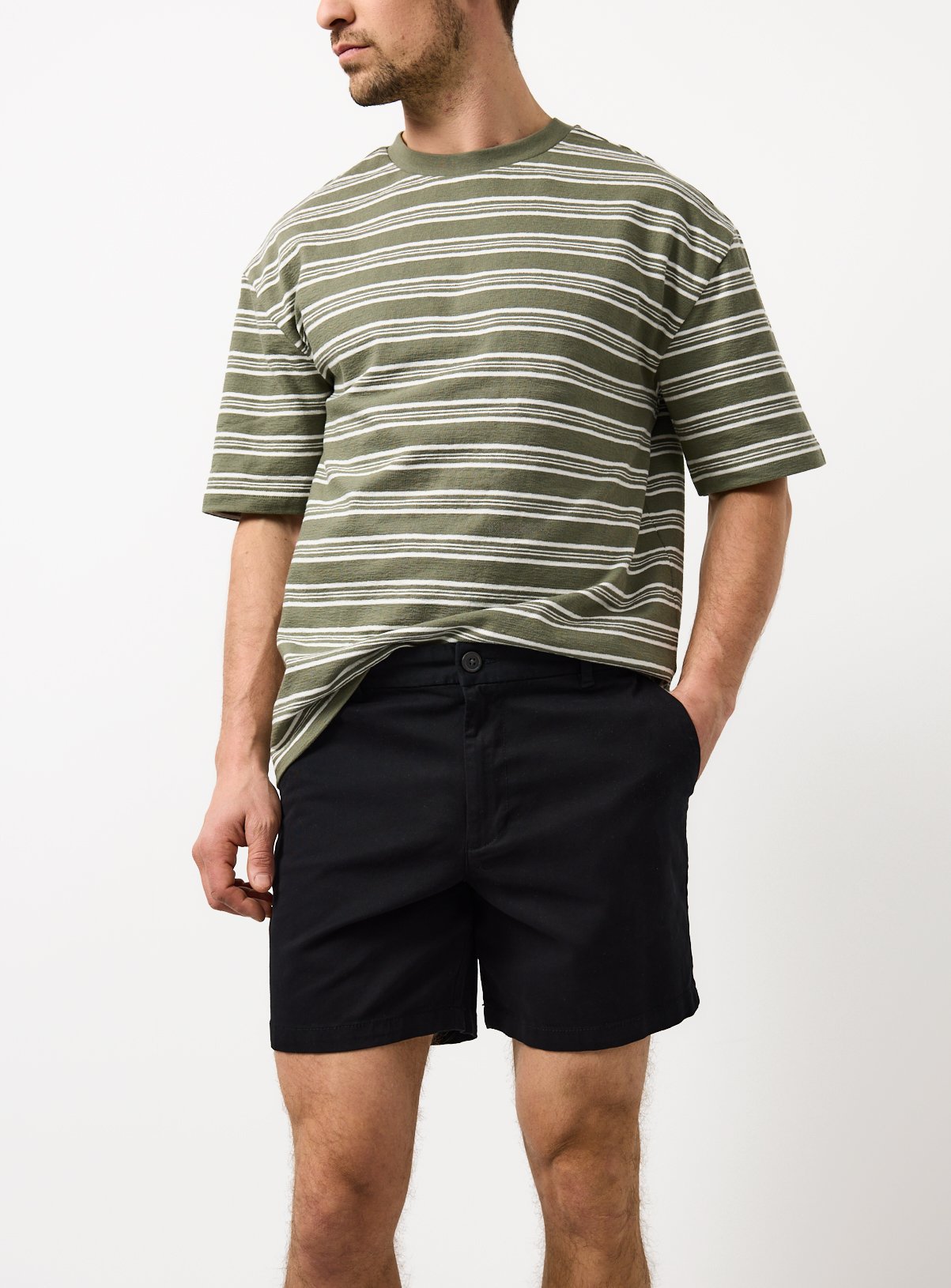 Black Shorter Length Chino Shorts 38 - Image 2 thumbnail