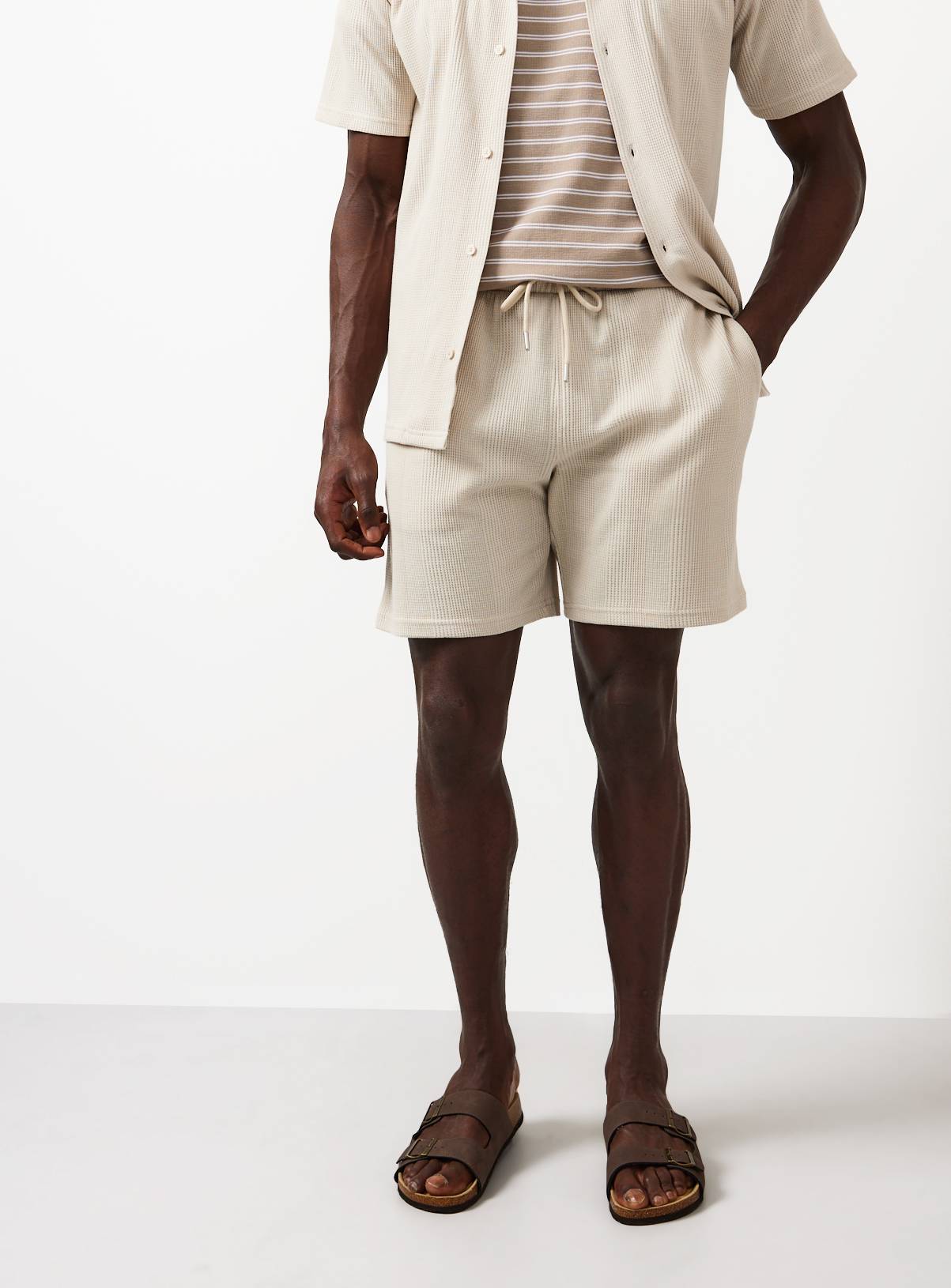 Stone Textured Co-ord Shorts M - Image 1