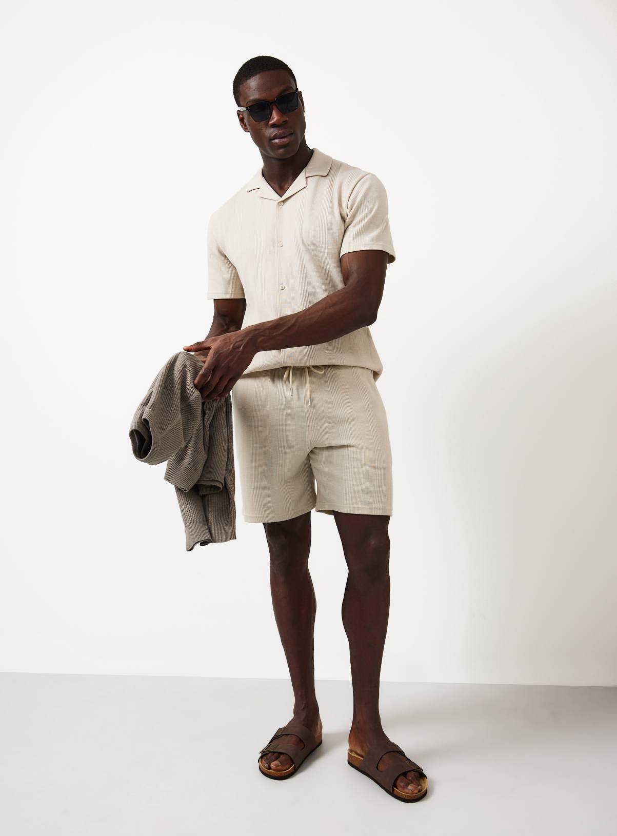 Stone Textured Co-ord Shorts M - Image 2