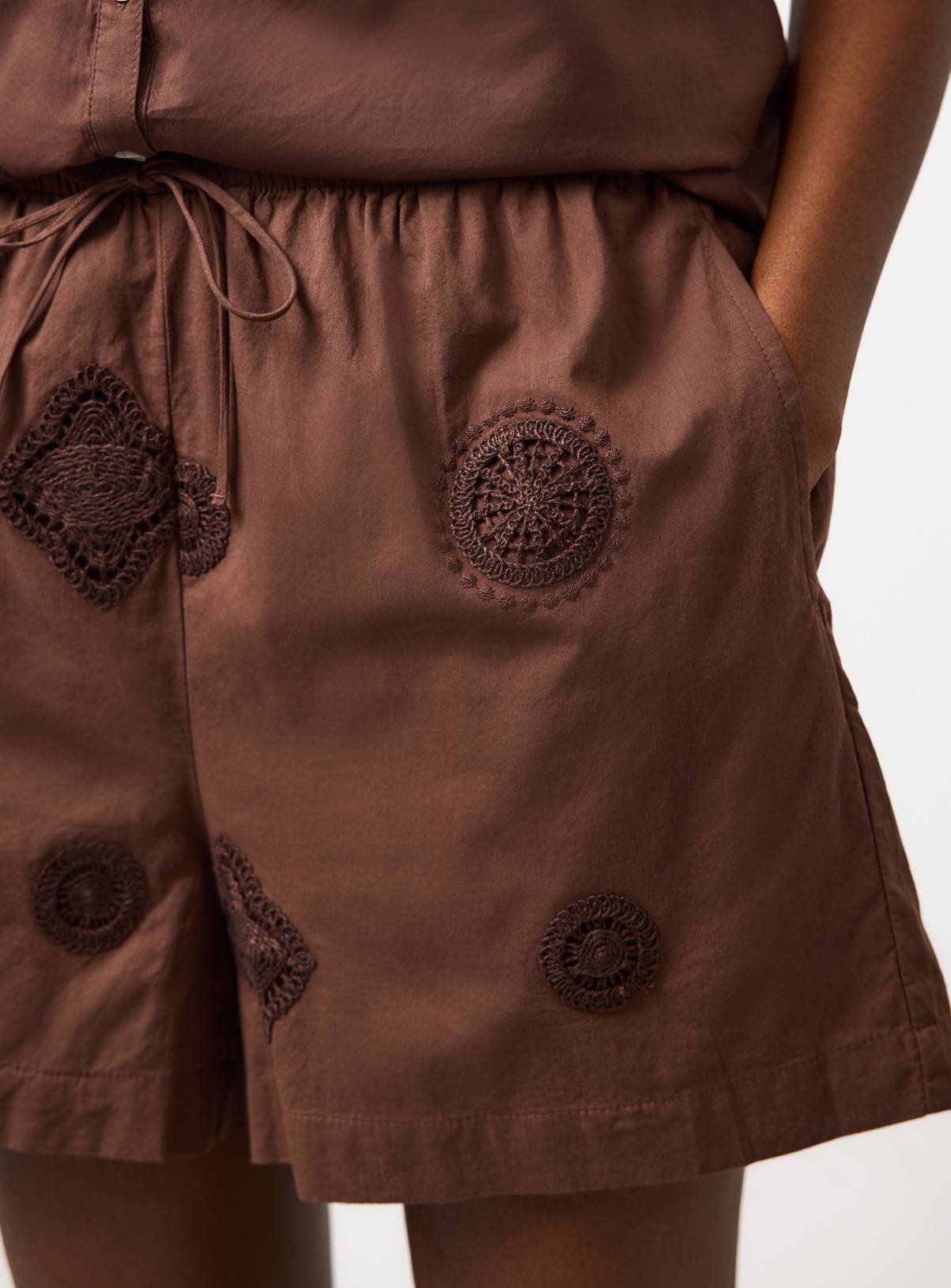Brown Crochet Patch Detail Shorts 16 - Image 3