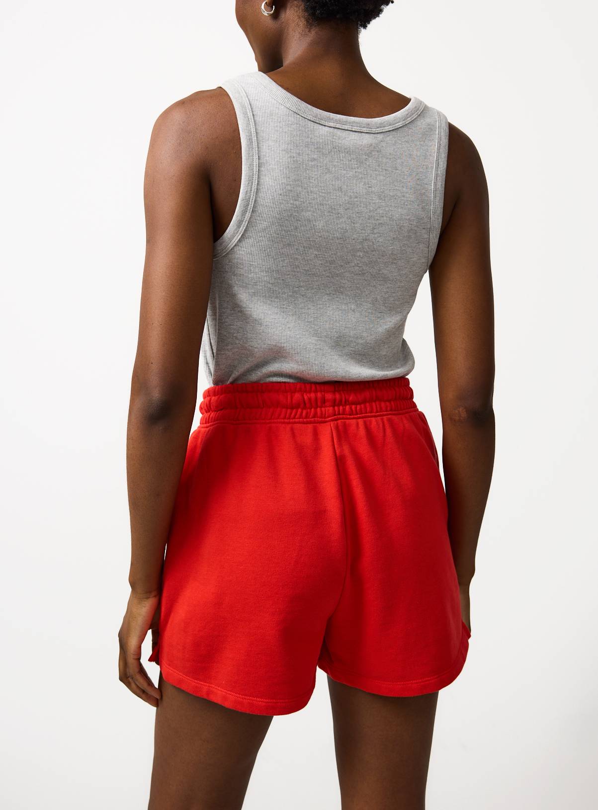 Red Sweat Shorts M - Image 4
