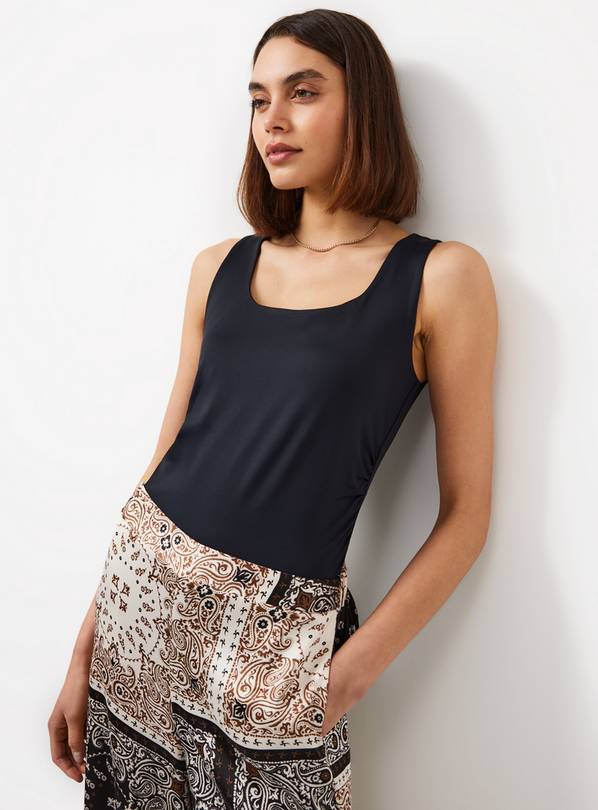 Black Square Neck Tank Top 14