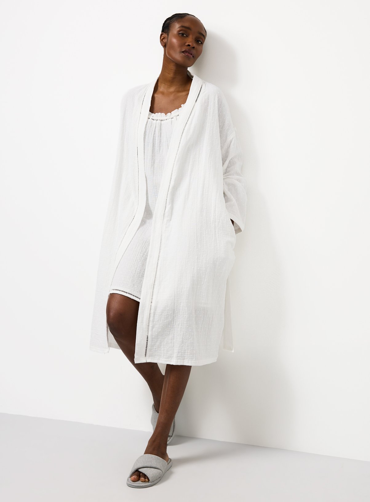 Buy White Double Cloth Dressing Gown S | Dressing gowns | Tu