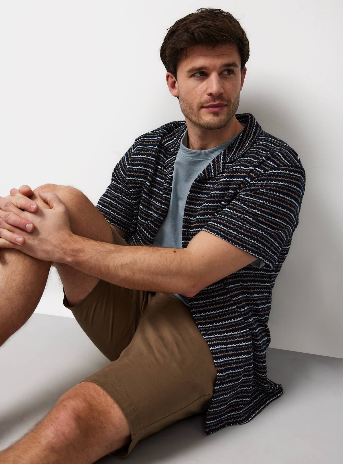 Tan Chino Shorts 38 - Image 1