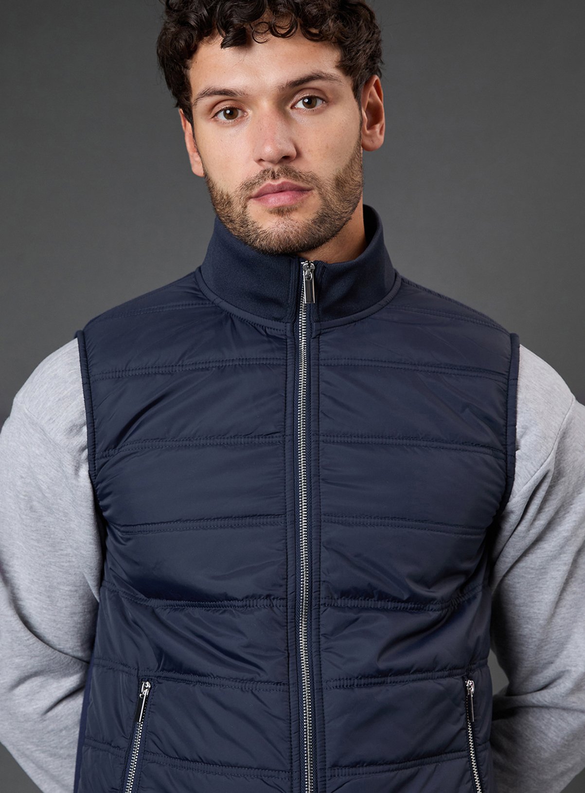 BURTON Hybrid Quilted Gilet M - Image 4 thumbnail