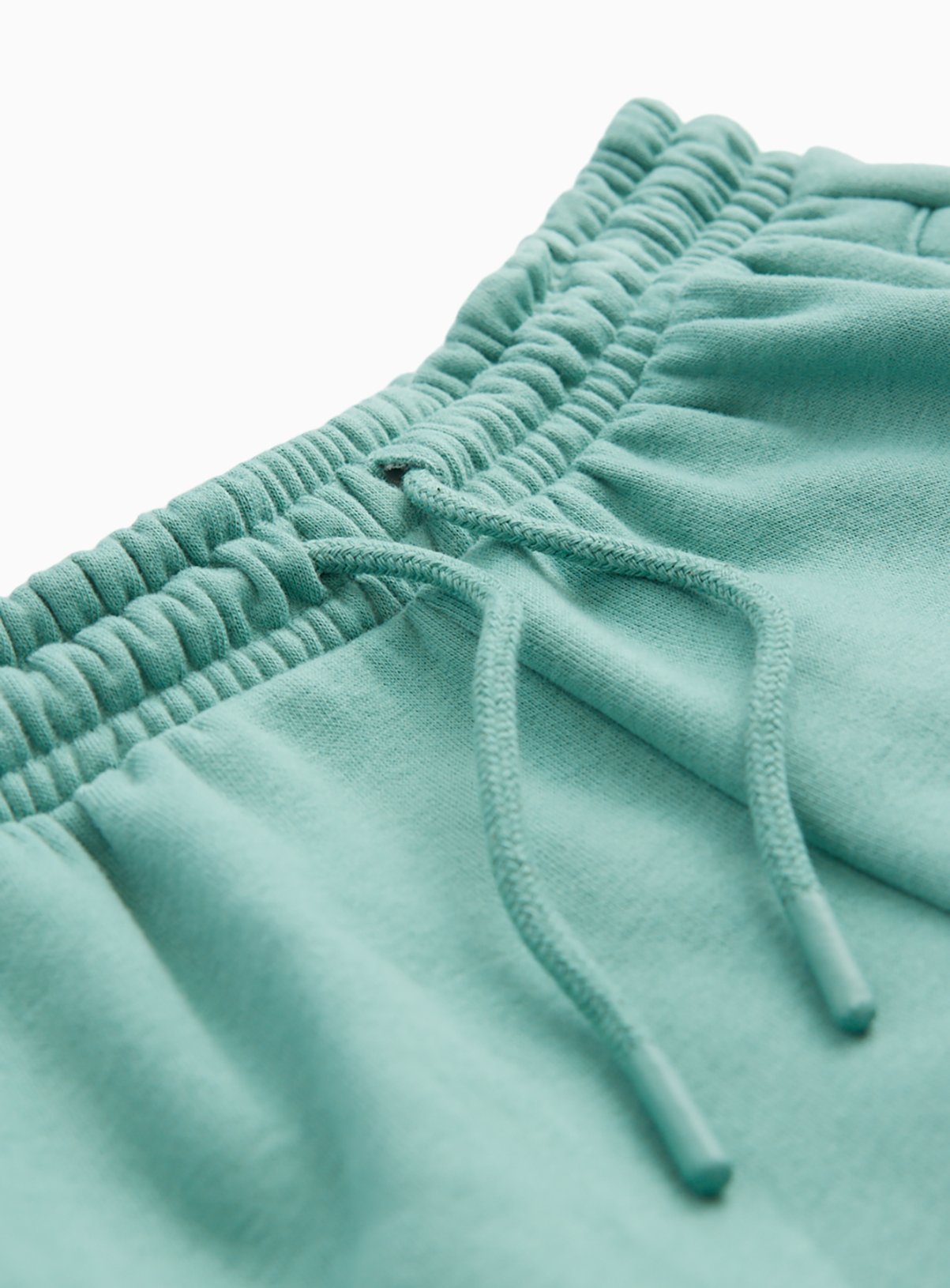 Green Sweat Shorts 6 years - Image 2 thumbnail
