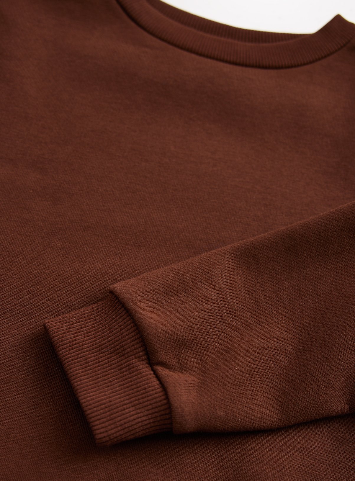 2 Pack Brown Crew Neck Sweatshirts 4 years - Image 2 thumbnail