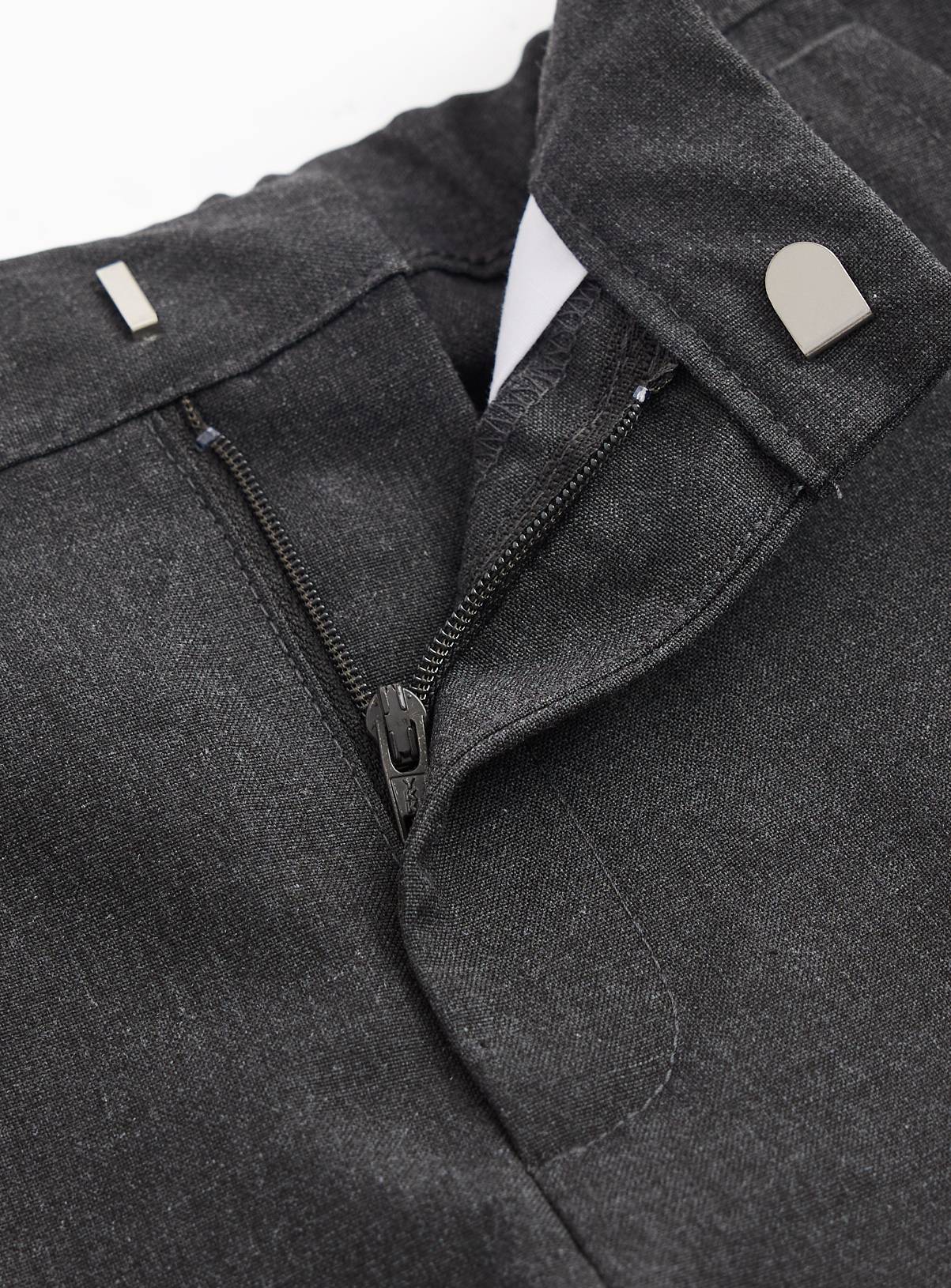 5 Pack Grey Classic Shorts 4 years - Image 3