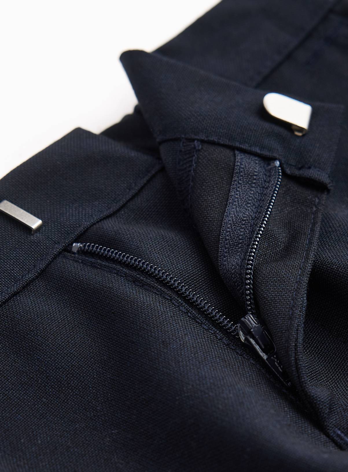 5 Pack Navy Woven Trousers with Reinforced Knees & Extendable Hem 9 years - Image 2